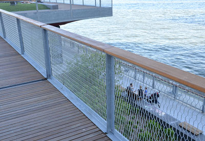 鋼板防護(hù)網(wǎng)